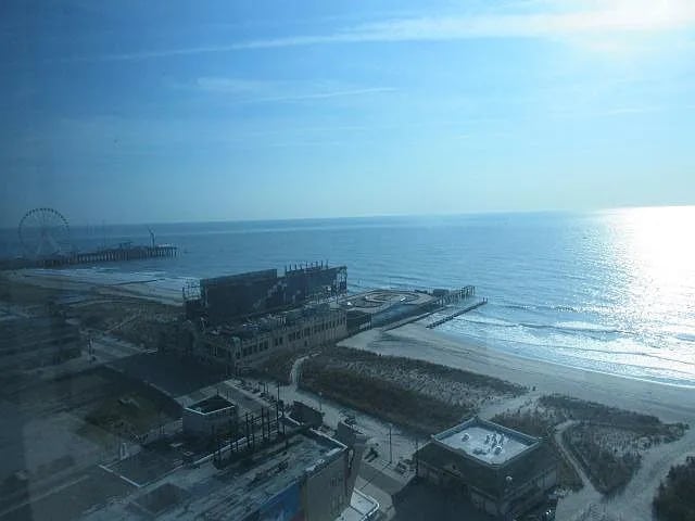 1515 Boardwalk unit 1606 board walk rent, Atlantic City, NJ 08401 - photo 6