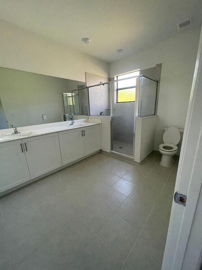 28712 SW 134th Ct, Homestead, FL 33033 - photo 6