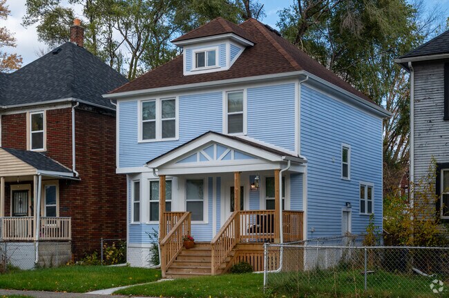 A fine Foursquare, a typical housing style in the Gratiot-Grand neighborhood.