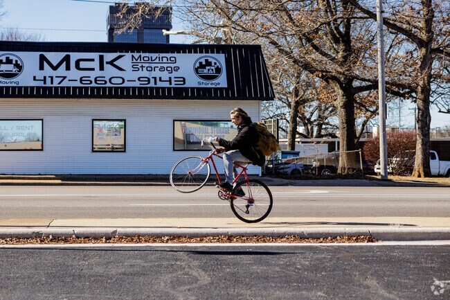 Cyclists ride safely through the Walnut Street neighborhood.