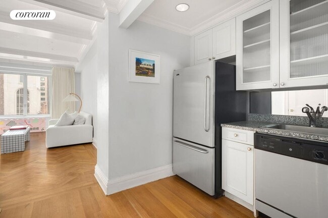 Trump Park Avenue, New York, NY 10022 - photo 5