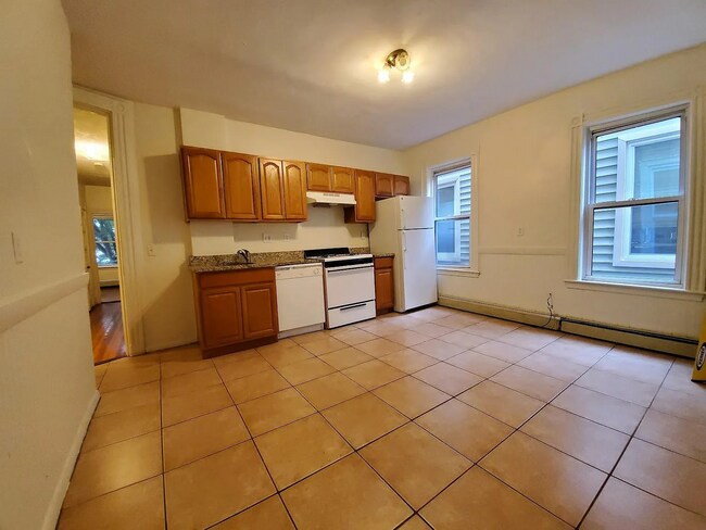 9 Fulkerson St unit 1, Cambridge, MA 02141 - photo 5