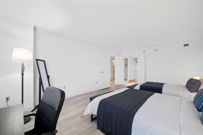 848 Pacific Ave unit ID1014263P, Atlantic City, NJ 08401 - photo 6