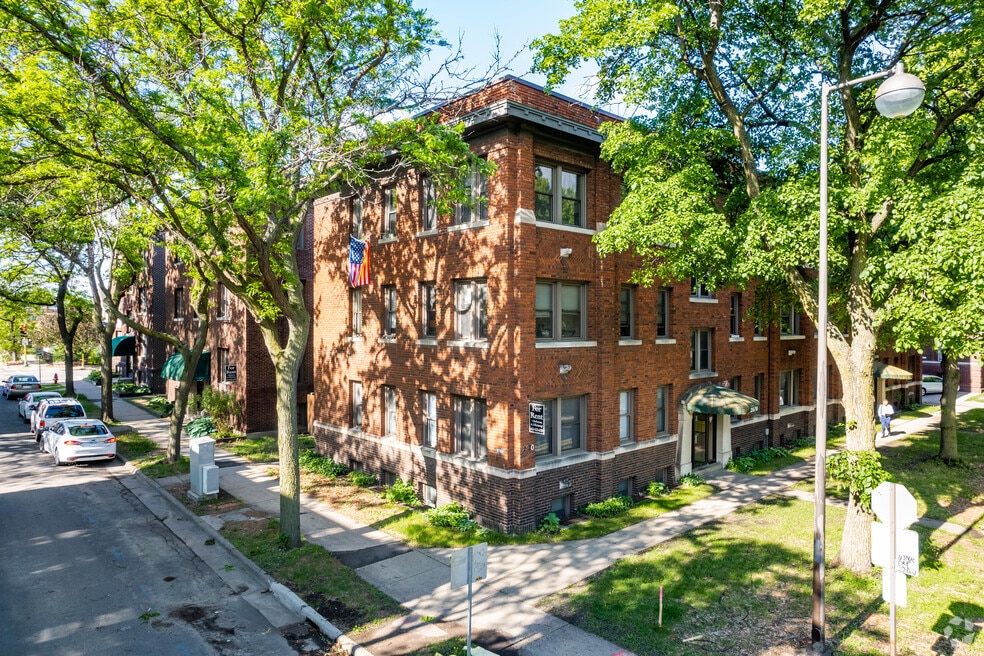 2876 Humboldt Ave S, Minneapolis, MN 55408 - photo 1