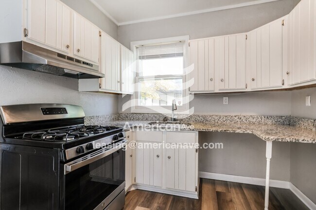 1202 E Fox St, South Bend, IN 46613 - photo 6