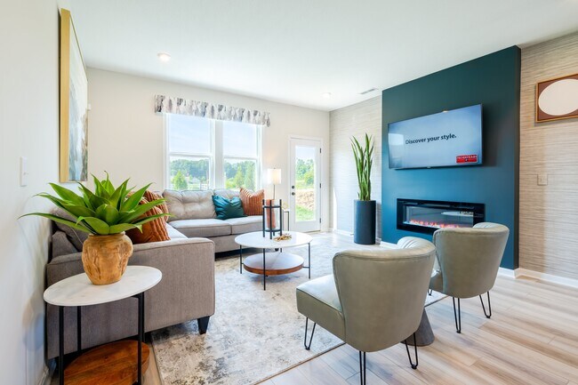 819 Hunters Run Dr unit 38506366, Brookville, OH 45309 - photo 5