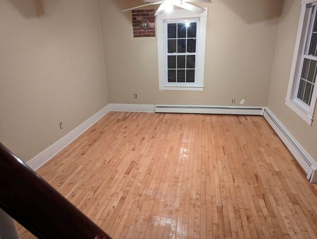 34 Cocheco Ave, Rochester, NH 03868 - photo 4