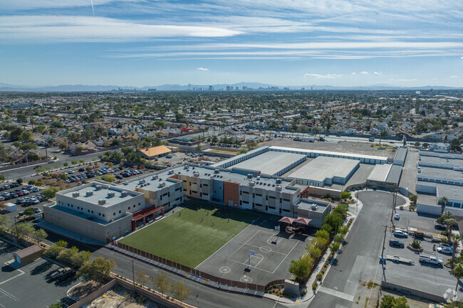 Somerset Academy - Lone Mountain enrolls 24% economically disadvantaged students.