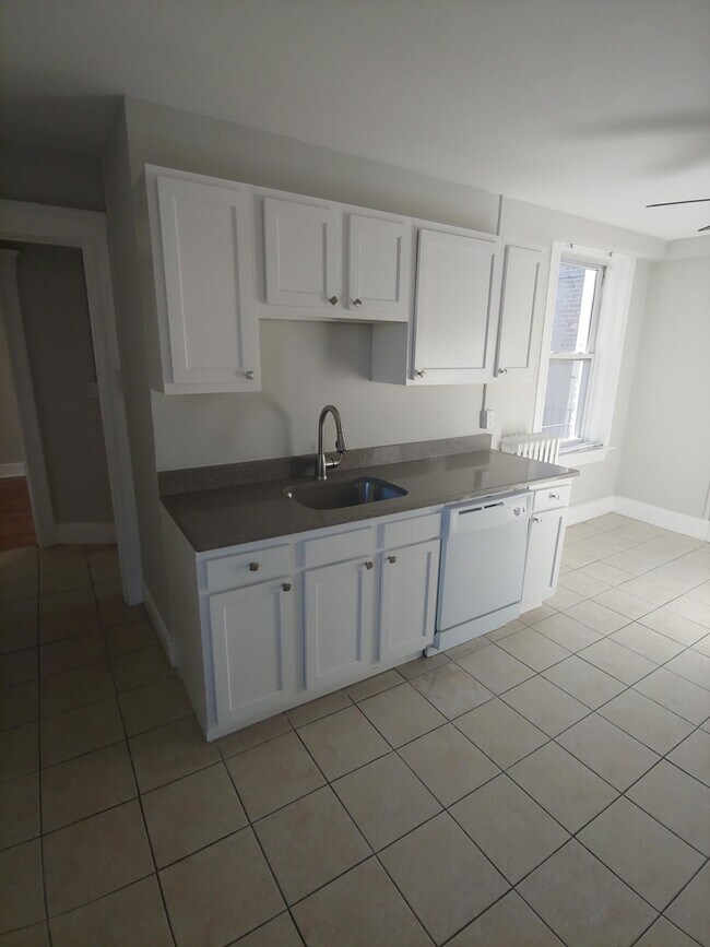 22 Fenway unit 29, Boston, MA 02215 - photo 4