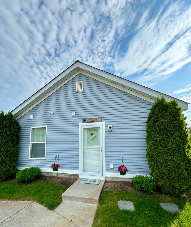 1085 Weathervane Place, Traverse City, MI 49696