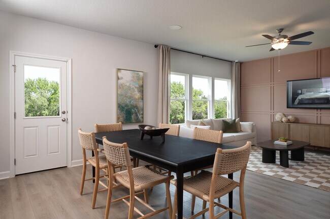 12829 Hill Plains Dr unit 36485696, Schertz, TX 78108 - photo 5