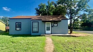 2119 37th St, Lubbock, TX 79412