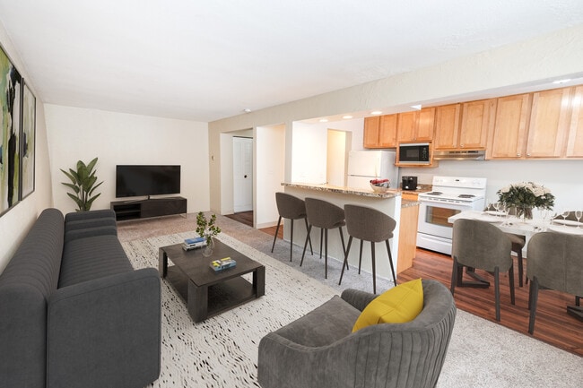 Marshall Place, Saint Paul, MN 55104 - photo 2