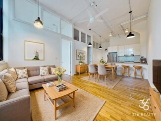 315 Seigel St Unit 306, Brooklyn, NY 11206