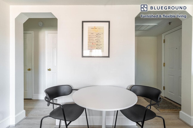 600 Bashford Ln unit FL3-ID762, Alexandria, VA 22314 - photo 5