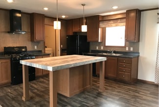 1911 Magnolia St, Columbus, MI 48063