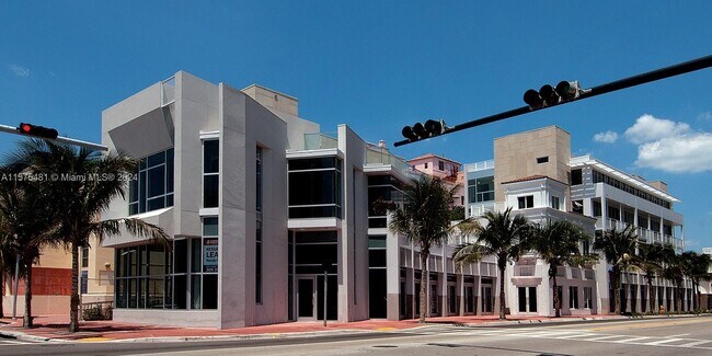 200 23rd St unit 402, Miami Beach, FL 33139 - photo 4