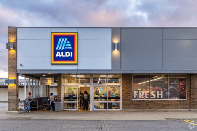 Waukegan families can shop at chain stores like Aldi.