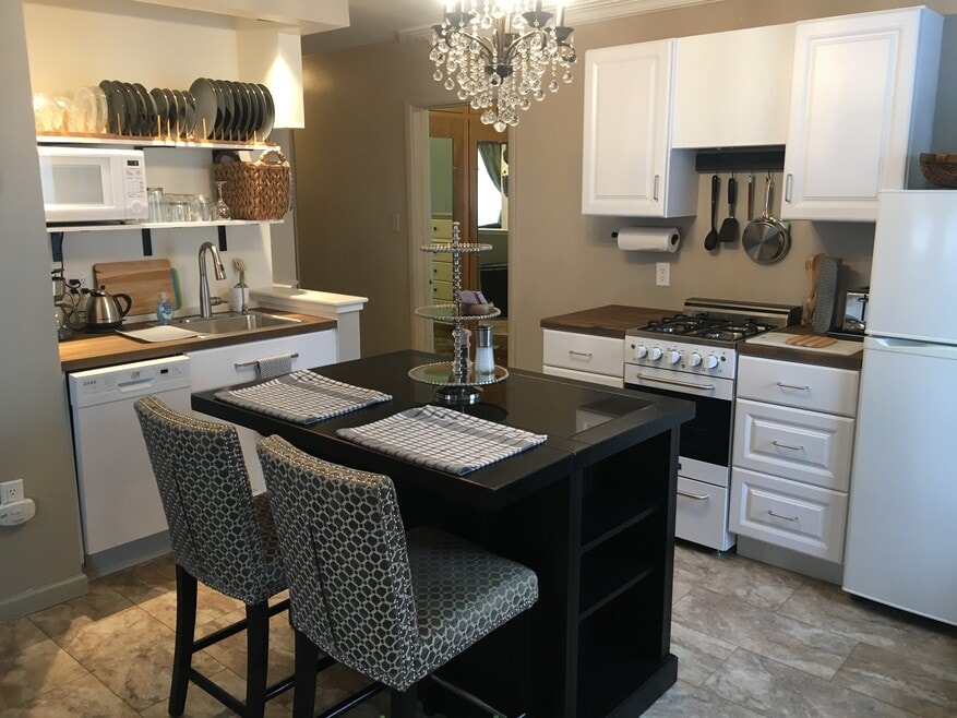 856 E Carter St unit 2, Pocatello, ID 83201 - photo 1