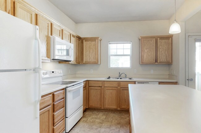 Mansions at Jordan Creek, West Des Moines, IA 50266 - photo 3