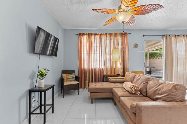 5333 Longridge Ave unit 3-3 bedroom, Las Vegas, NV 89146 - photo 7