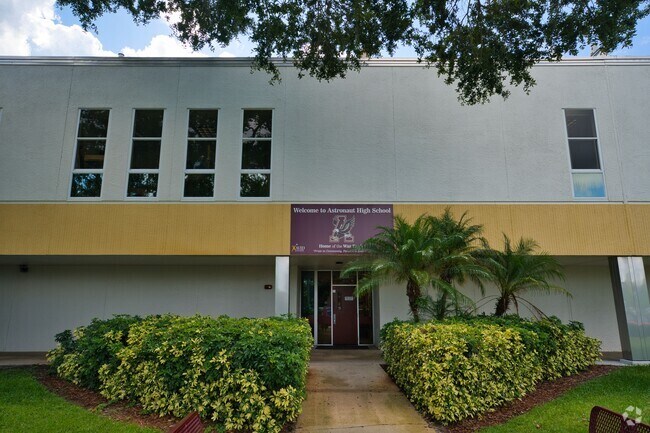 Welcome to Astronaut High School in nearby Titusville.