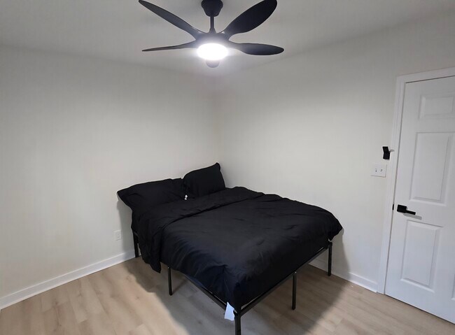 986 Eldridge Ave, Memphis, TN 38107 - photo 4