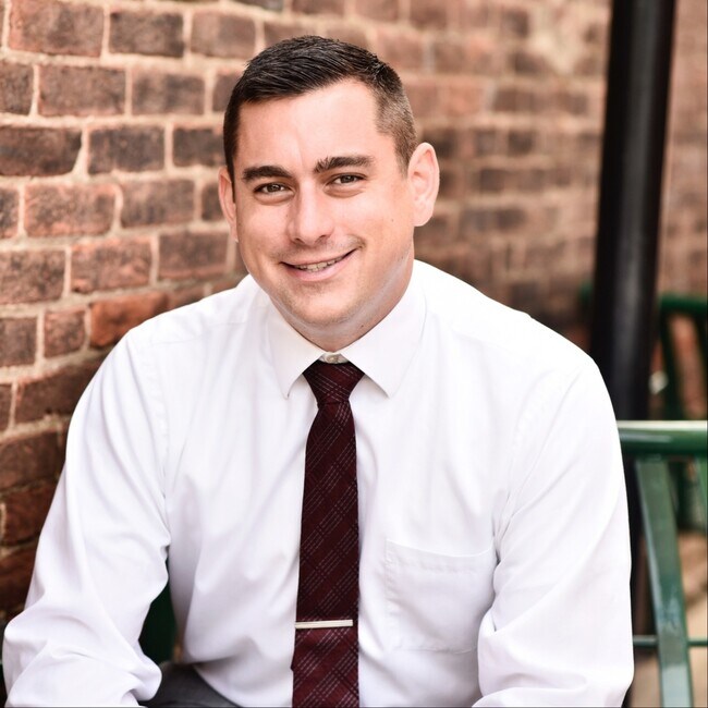 Agent Photo