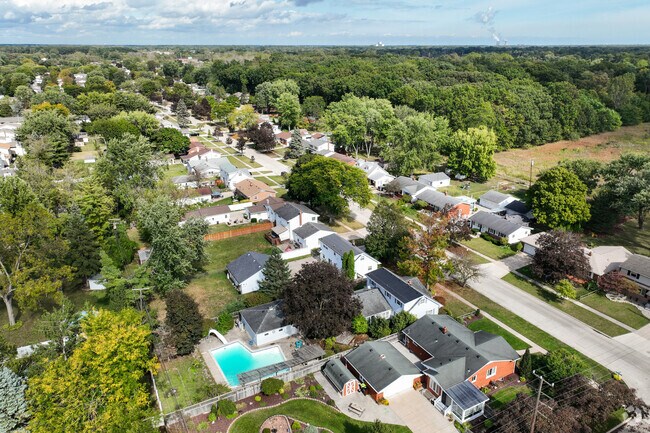 Northwest Monroe is a community located near Monroe, MI.