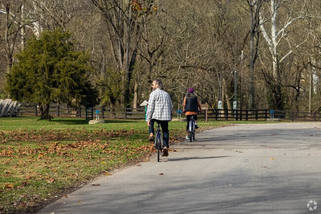 At Fort Boonesborough State Park, visitors can explore the scenic bike paths.