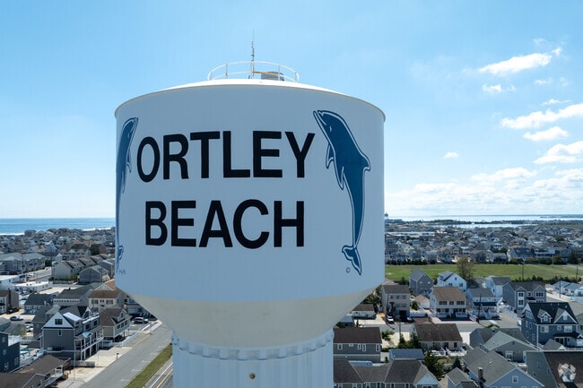Ortley Beach hosts calm streets and salty air.