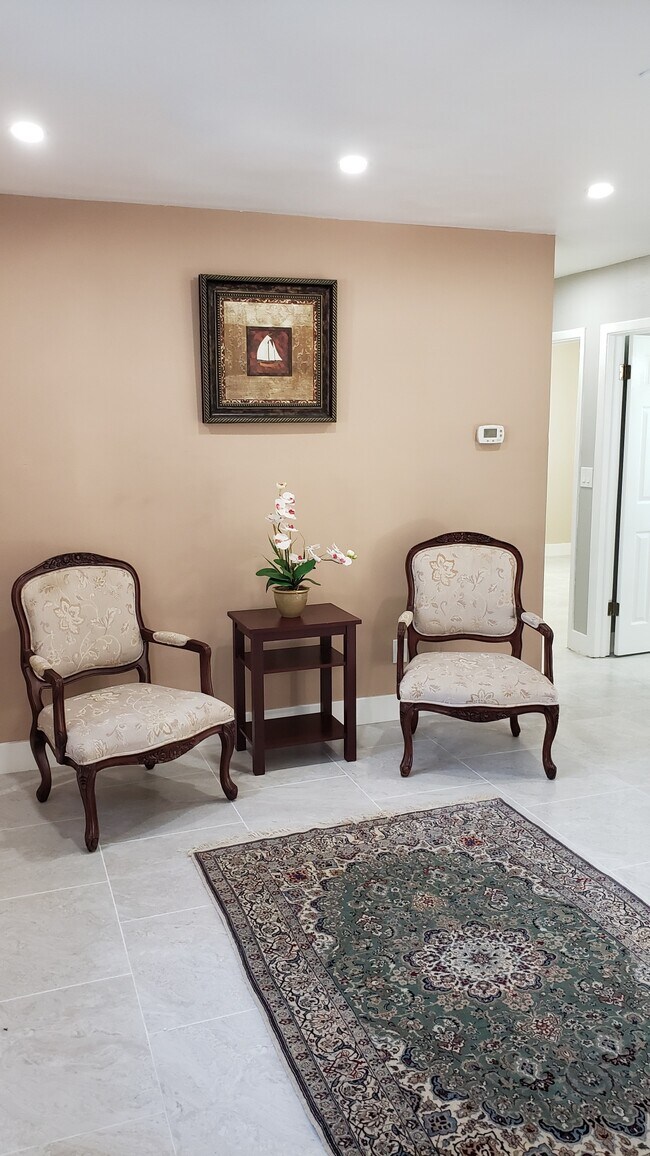 651 16th St NW, Largo, FL 33770 - photo 6