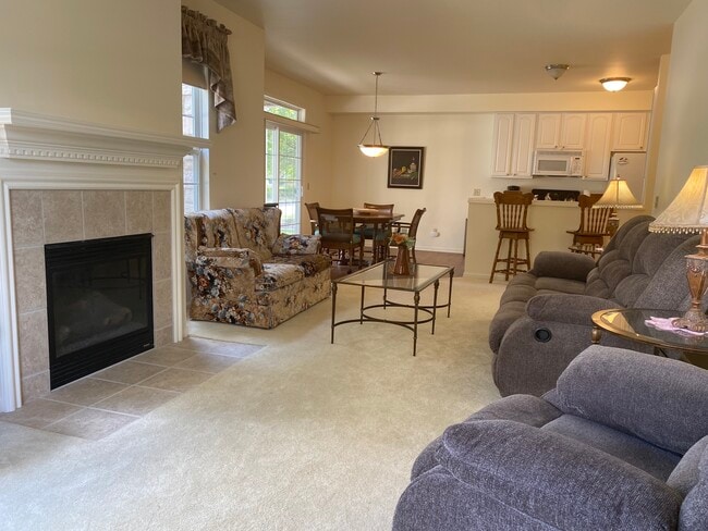 1075 Alameda Blvd, Troy, MI 48085 - photo 2