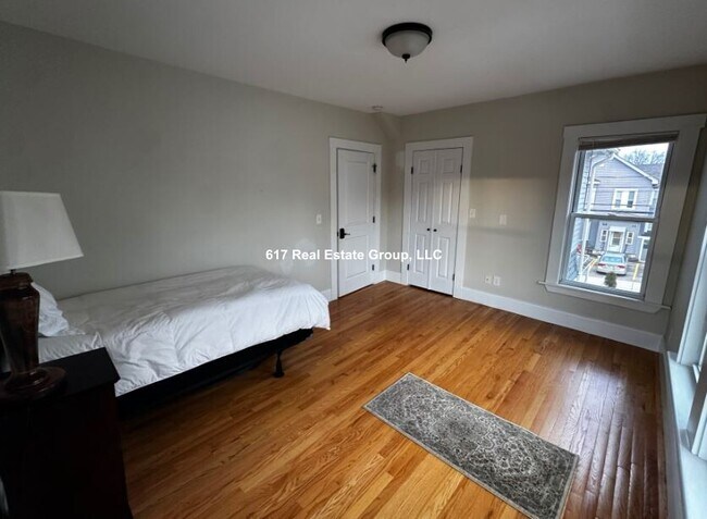 22 Mansfield St unit 2, Allston, MA 02134 - photo 7