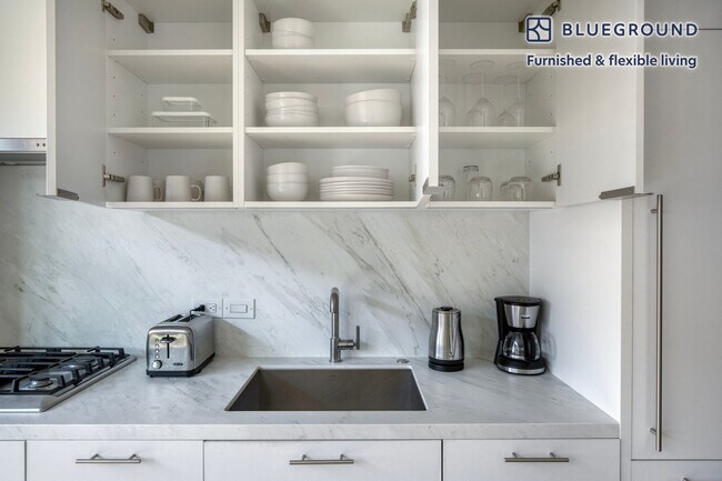 618 T St NW unit FL4-ID732, Washington, DC 20001 - photo 7