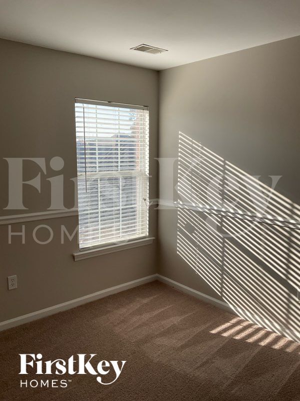 1005 Daventry Way, Calera, AL 35040 - photo 6