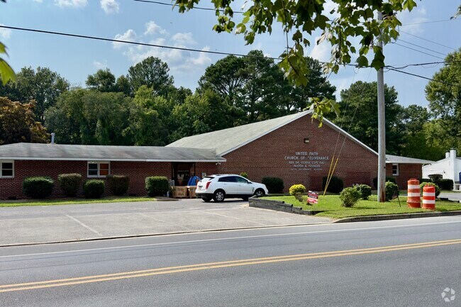 Faith Deliverance Academy serves the community of Salisbury.