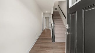 391 Eclipse St, Charles Town, WV 25414