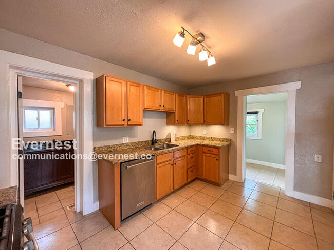 3715 Lafayette St, Denver, CO 80205 - photo 5