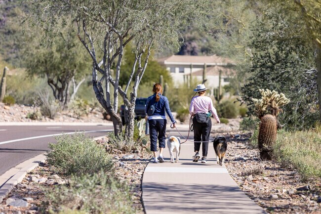 McDowell Mountain Ranch features many walking paths throughout the community.