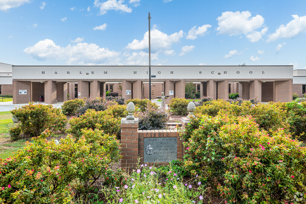 Harlem High School is home to over 1200 students from the Columbia County area.