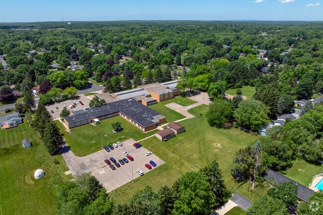 King-Westwood Elementary School is part of the Kalamazoo Public School system.