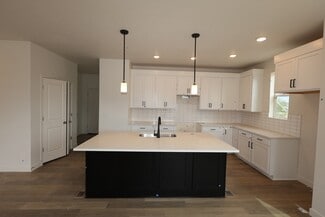 1064 N 1420 St W, Pleasant Grove, UT 84062