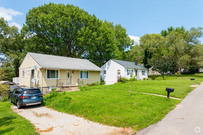 Modest minimal traditional homes in Jesco Hills Estates can sell for $100,000.