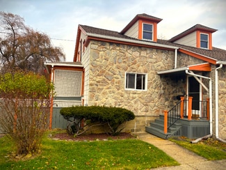 3 E 3rd Ave, Warren, PA 16365