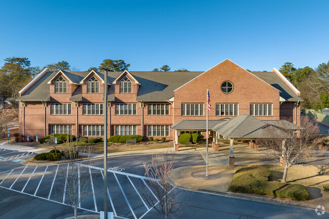 Intown Community School ha a student:teacher ratio of approximately 9:1.