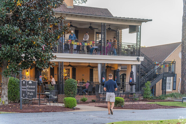 Manor House Pub is a popular dinner spot for residents of Green Acres.