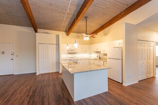 835 Mix Ave, Hamden, CT 06514