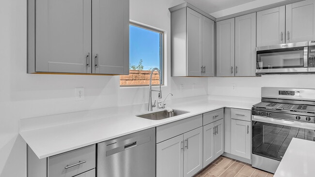 14043 E Canidae Dr, Vail, AZ 85641 - photo 2