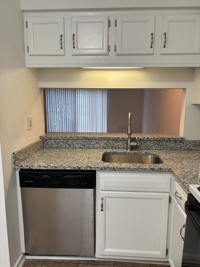 6906 Partridge Run, Chesterfield, VA 23832 - photo 2